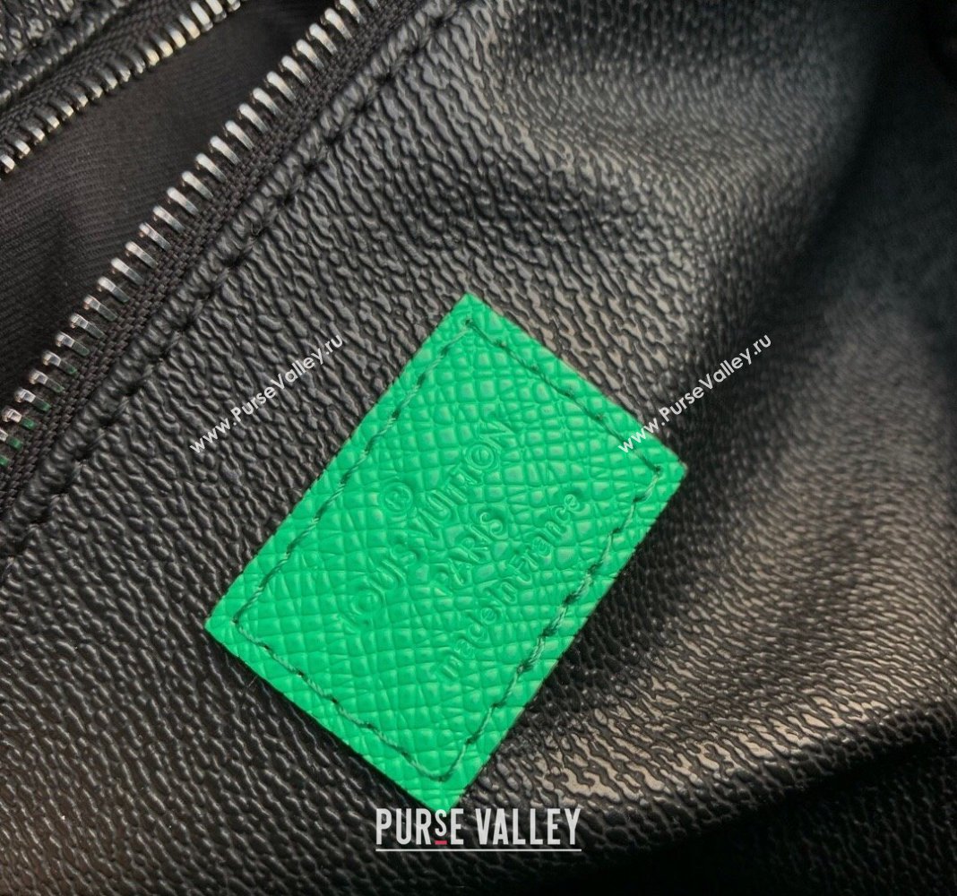 Louis Vuitton Dopp Kit Clutch M31013 Green 2024 (KI-240413049)