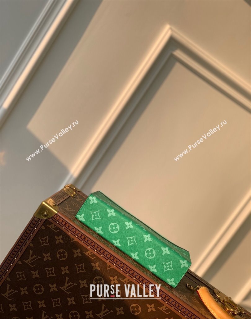 Louis Vuitton Gaston Wearable Wallet Mini bag M81124 Green 2024 (KI-240413051)