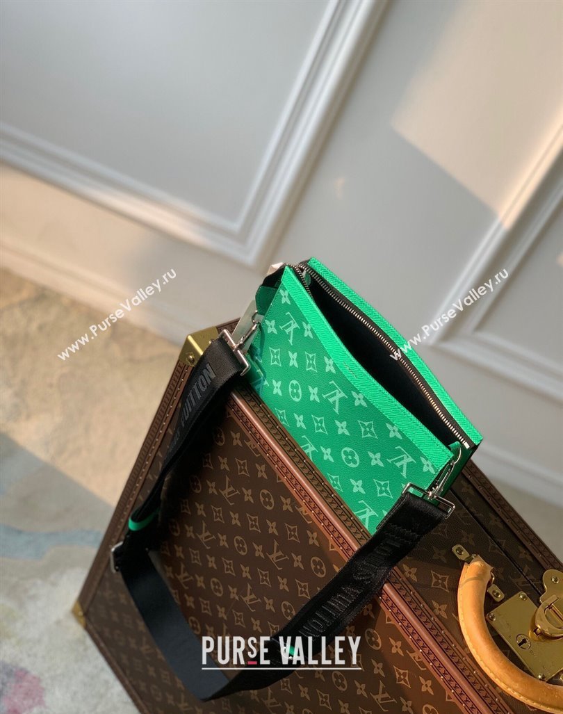 Louis Vuitton Gaston Wearable Wallet Mini bag M81124 Green 2024 (KI-240413051)