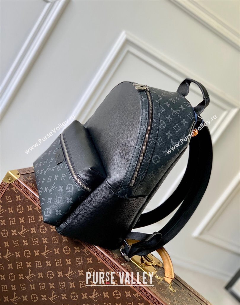 Louis Vuitton Mens Discovery Backpack bag in Taiga Leather and Monogram Canvas M31033 Black 2024 (KI-240413059)