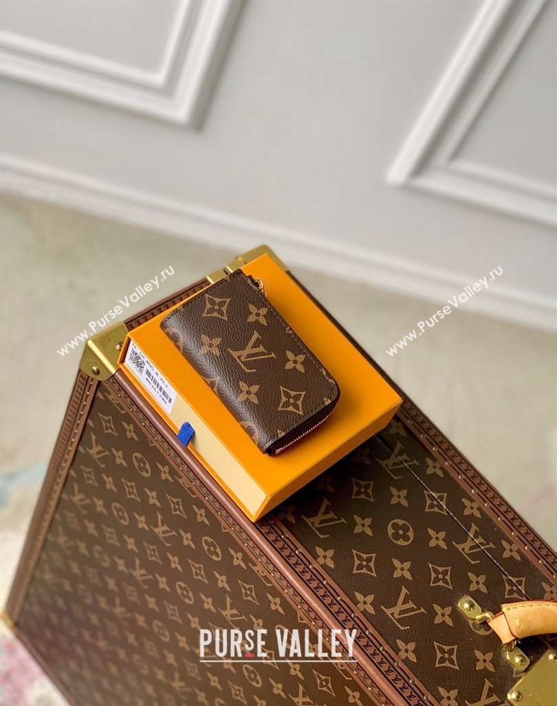 Louis Vuitton Noa Key Holder Pouch in Monogram Canvas M83612 Brown 2024 (KI-240412037)
