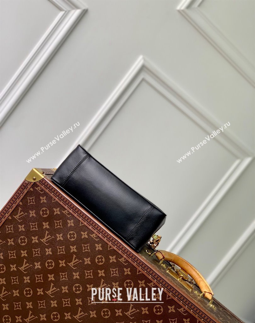 Louis Vuitton Dauphine Soft MM Shoulder bag in Calfskin M25209 Black 2024 (KI-240413009)