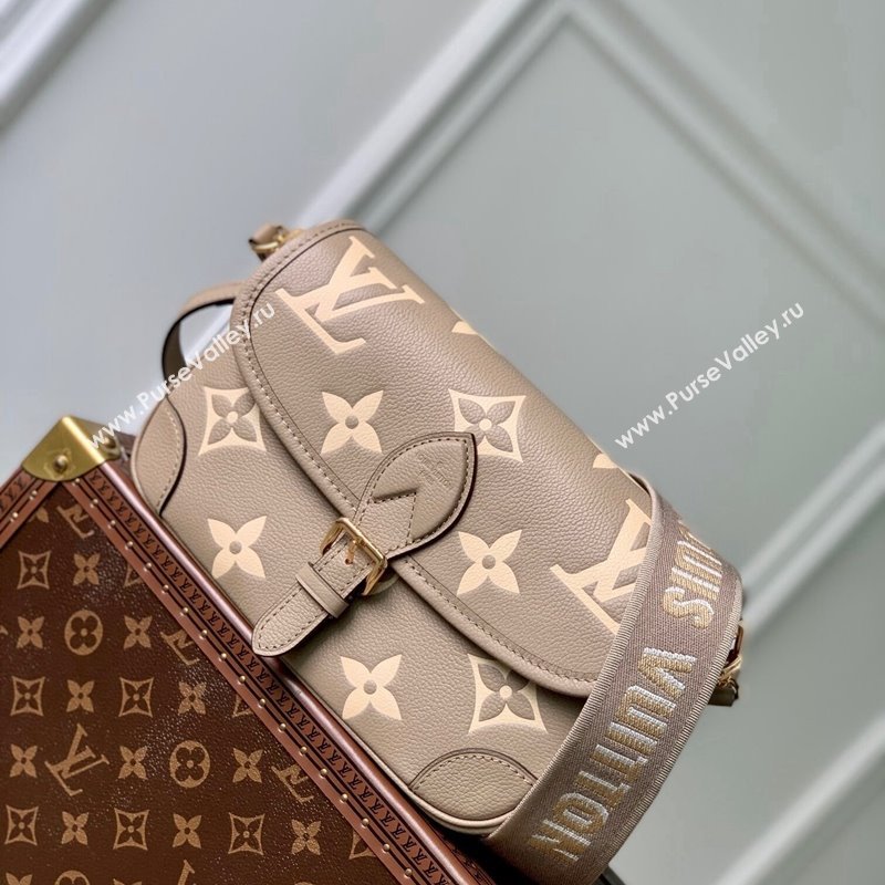 Louis Vuitton Diane Shoulder Bag in Monogram Leather M46583 Grey 2024 (KI-240412043)