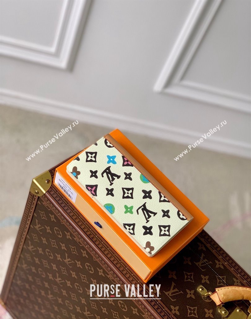 Louis Vuitton Brazza Wallet in Monogram Craggy Canvas M83335 Vanilla White 2024 (KI-240412055)