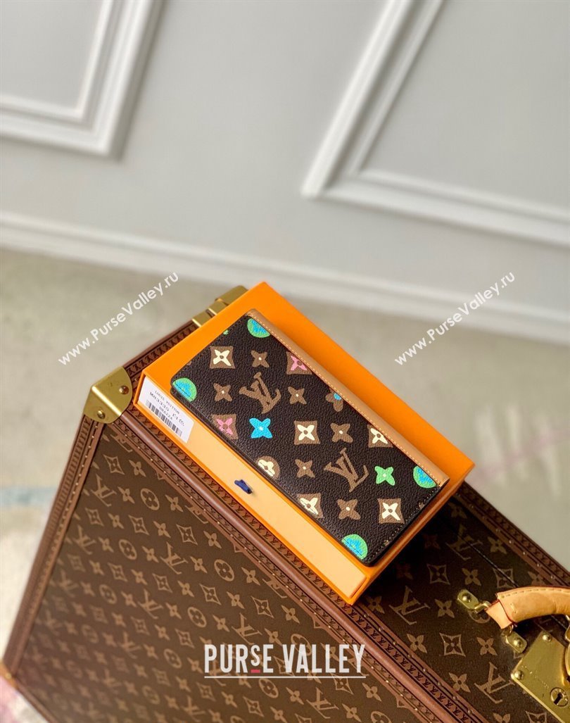 Louis Vuitton Brazza Wallet in Monogram Craggy Canvas M83335 Chocolate Brown 2024 (KI-240412056)