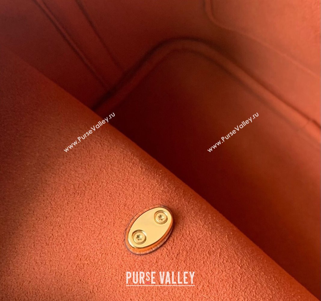 Louis Vuitton Lock and Walk Bucket Bag in Grained Leather M24165 Brown 2024 (KI-240412028)