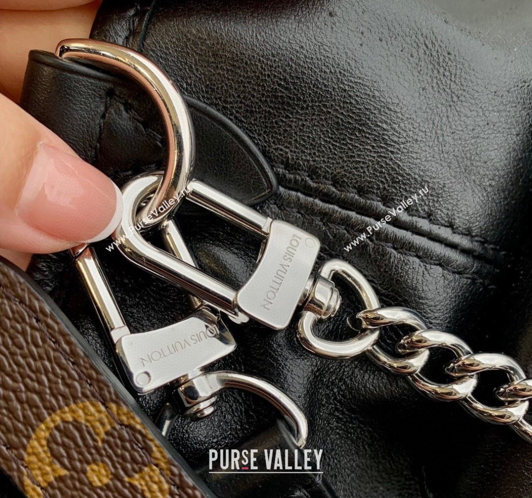 Louis Vuitton CarryAll Cargo PM Hobo Bag in Lambskin M24861 Black 2024 (KI-240412069)