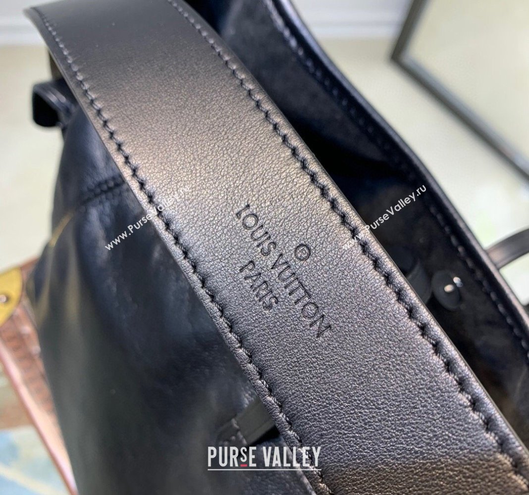 Louis Vuitton CarryAll Cargo PM Hobo Bag in Lambskin M24861 Black 2024 (KI-240412069)