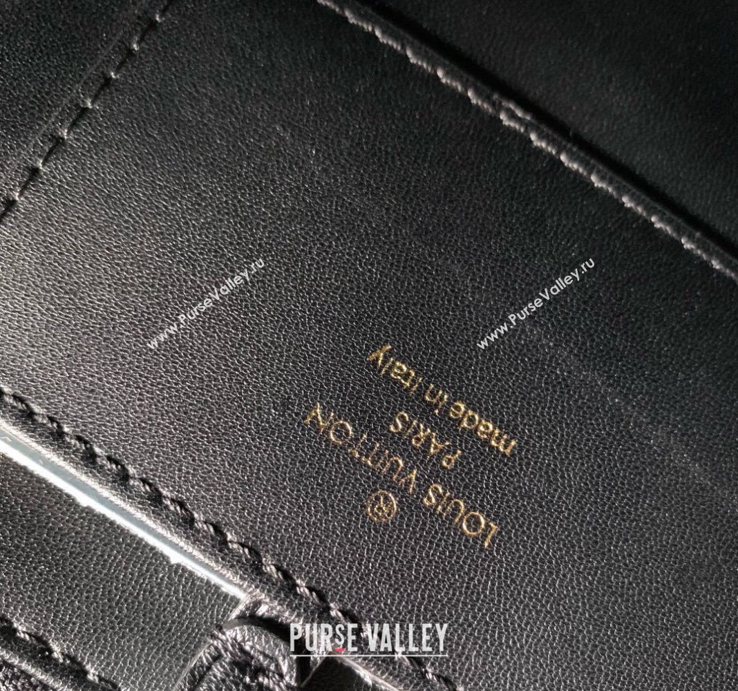 Louis Vuitton GO-14 GM Shoulder Bag in Quilted Lambskin M23689 Black 2024 (KI-240412083)