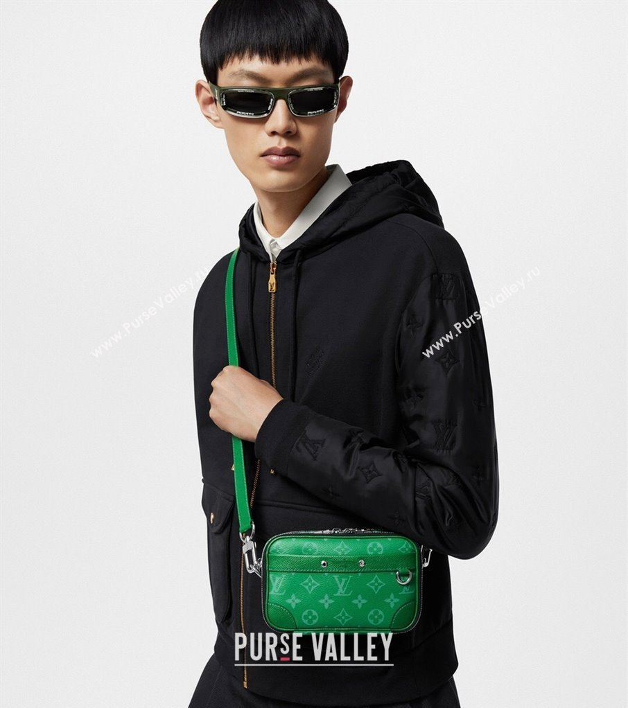 Louis Vuitton Alpha Wearable Wallet Mini Bag in Monogram Canvas M30997 Green 2024 (KI-240412030)