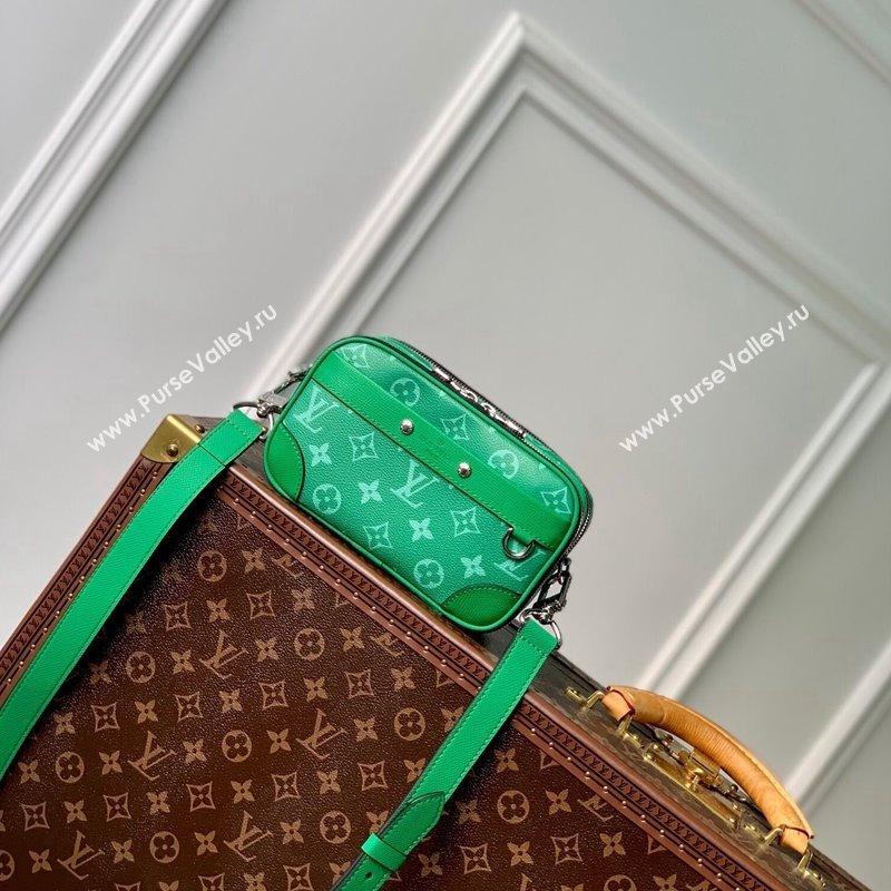 Louis Vuitton Alpha Wearable Wallet Mini Bag in Monogram Canvas M30997 Green 2024 (KI-240412030)