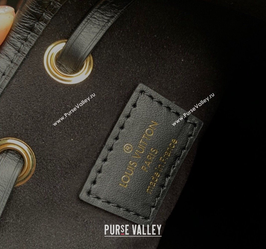 Louis Vuitton Canoe Mini Bucket Bag M83480 2024 (KI-240413006)