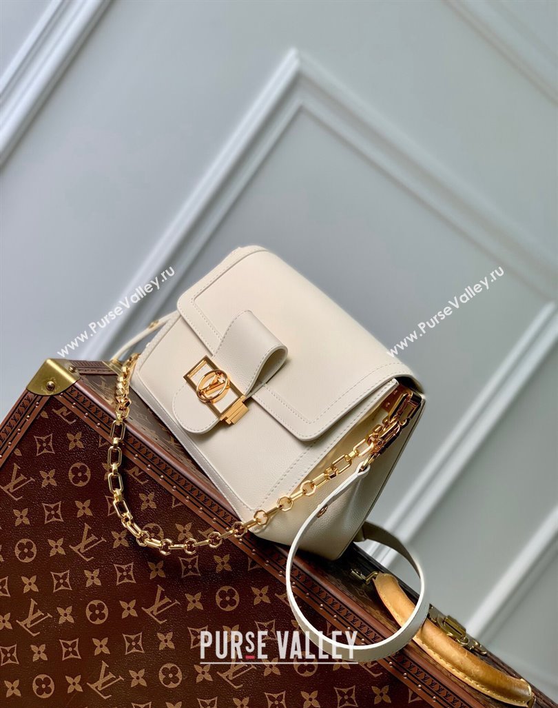 Louis Vuitton Dauphine Soft MM Shoulder bag in Calfskin M25050 White 2024 (KI-240413010)