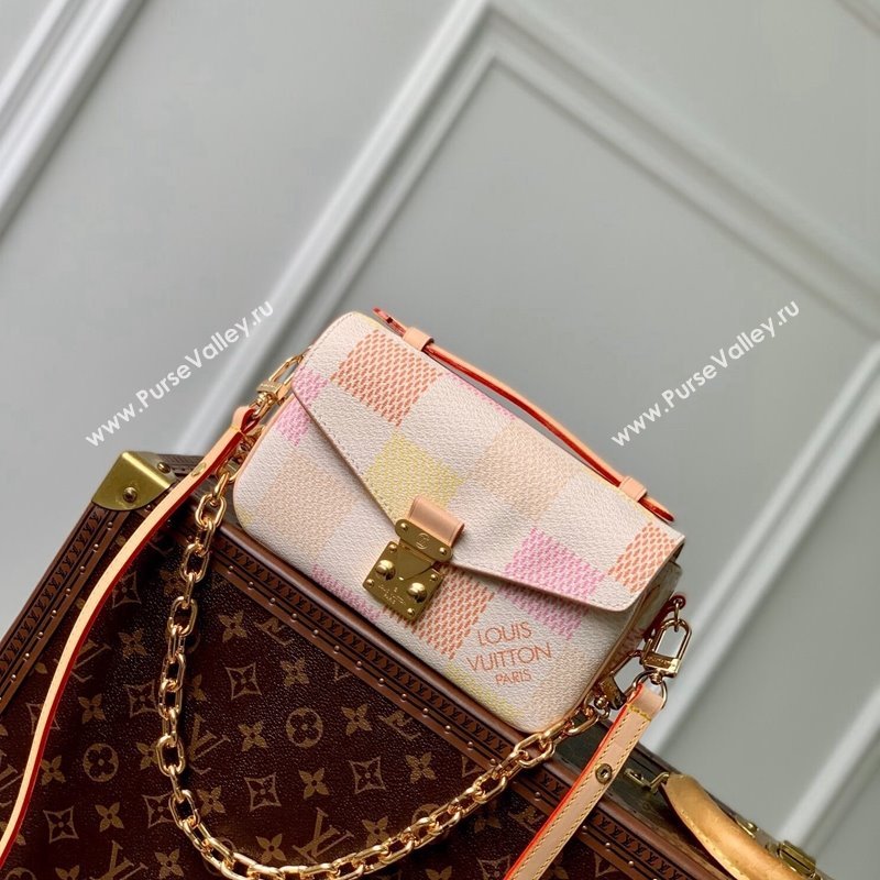 Louis Vuitton Pochette Metis East West Bag in Damier Giant Canvas N40749 Peach Pink 2024 (KI-240412091)