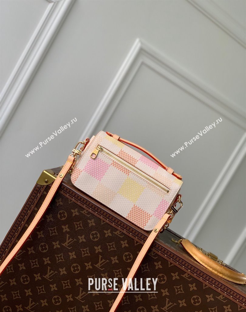 Louis Vuitton Pochette Metis East West Bag in Damier Giant Canvas N40749 Peach Pink 2024 (KI-240412091)