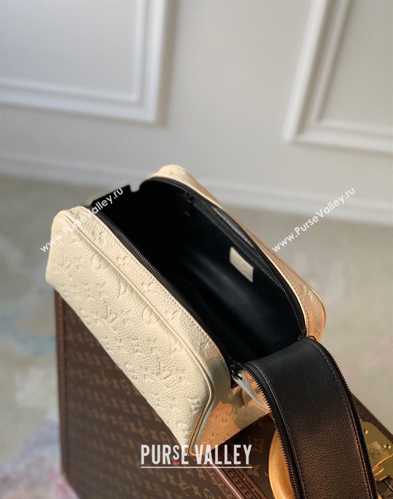 Louis Vuitton Dopp Kit Toilet Clutch in Taurillon Monogram Leather M82576 White 2024 (KI-240413033)