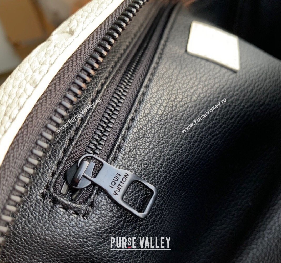 Louis Vuitton Dopp Kit Toilet Clutch in Taurillon Monogram Leather M82576 White 2024 (KI-240413033)