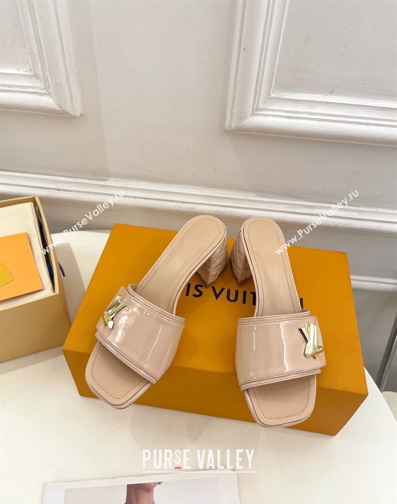 Louis Vuitton Shake Slide Sandals 5.5cm with Quilted Heel in Patent Calfskin Beige 2024 0426 (MD-240426059)