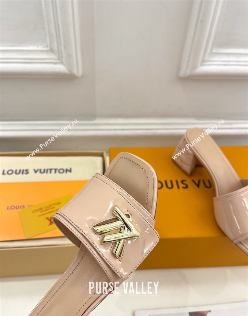 Louis Vuitton Shake Slide Sandals 5.5cm with Quilted Heel in Patent Calfskin Beige 2024 0426 (MD-240426059)