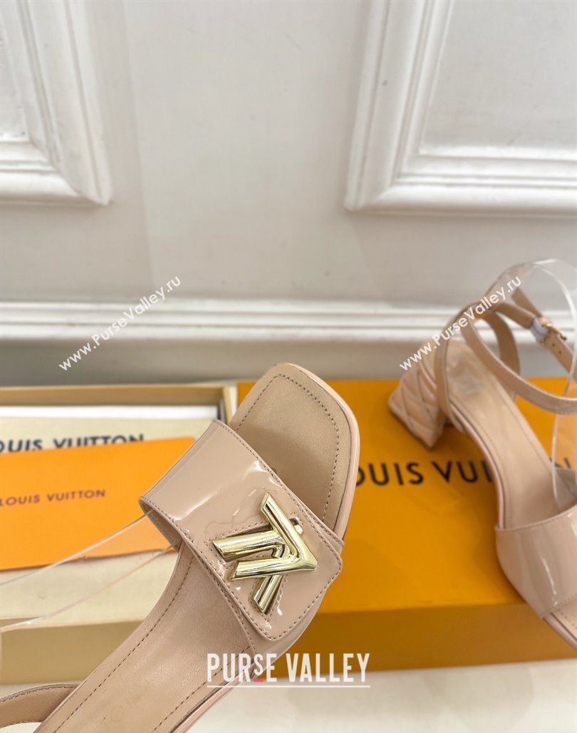 Louis Vuitton Shake Strap Sandals 5.5cm with Quilted Heel in Patent Calfskin Beige 2024 0426 (MD-240426077)