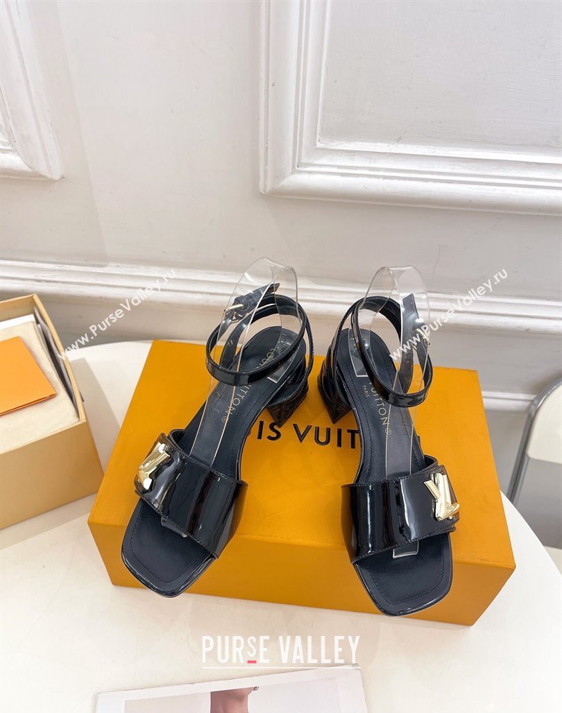 Louis Vuitton Shake Strap Sandals 5.5cm with Quilted Heel in Patent Calfskin Black 2024 0426 (MD-240426078)
