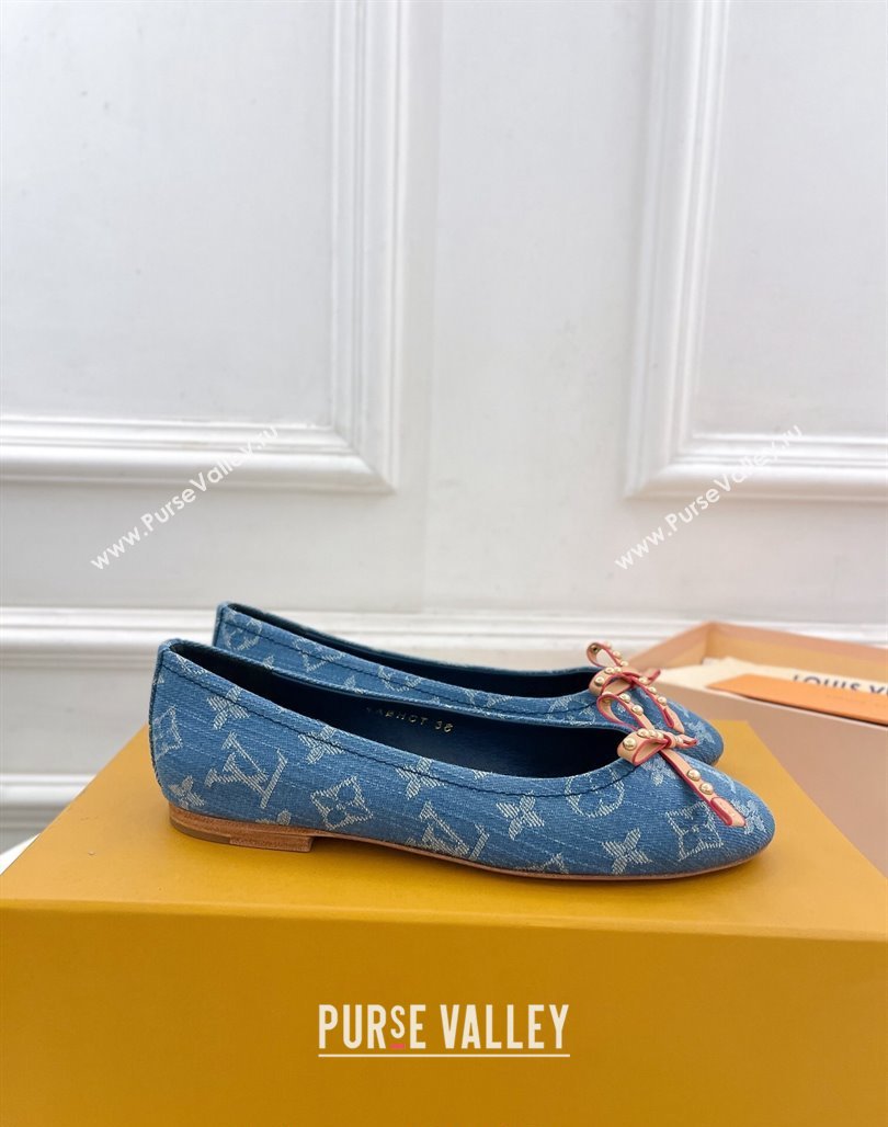 Louis Vuitton Nina Flat Ballerinas in Blue1 Monogram Denim with Stud Bow 2024 0426 (MD-240426185)