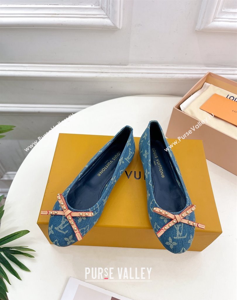 Louis Vuitton Nina Flat Ballerinas in Blue2 Monogram Denim with Stud Bow 2024 0426 (MD-240426186)