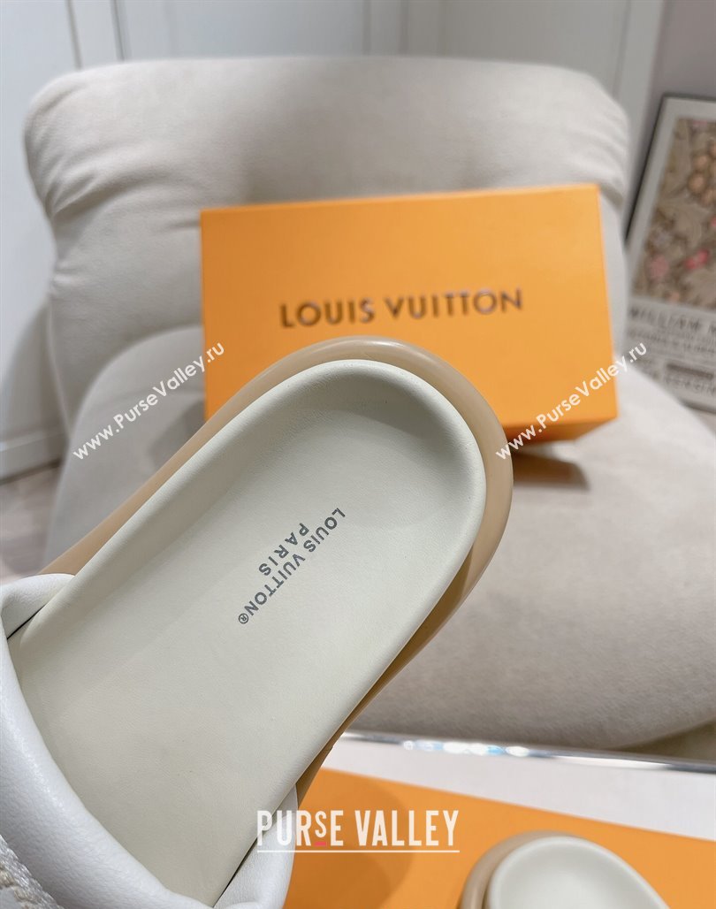 Louis Vuitton LV Bliss Comfort Flat Slide Sandals in Leather and Textile White 2024 0426 (MD-240426189)