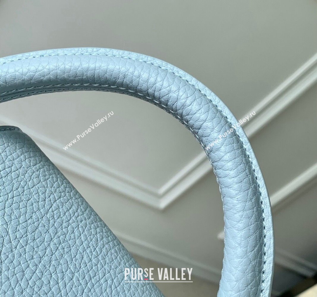 Louis Vuitton Capucines MM Bag in Taurillon Leather with Lovelock Chain M23950 Beige/Blue 2024 (KI-240520098)