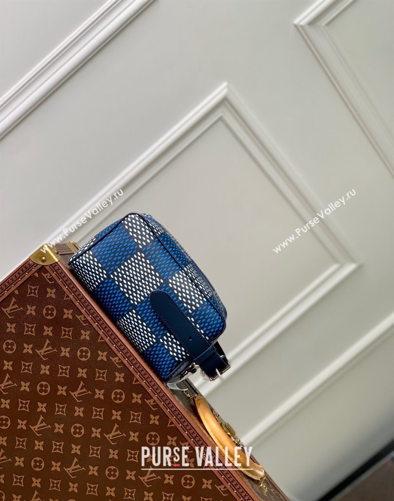 Louis Vuitton Locker Dopp Kit Clutch in Damier Heritage Canvas N40747 Blue 2024 (KI-240520030)