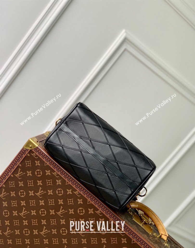 Louis Vuitton Speedy Bandouliere 25 Bag in Quilted Lambskin M24206 Black 2024 (KI-240521047)