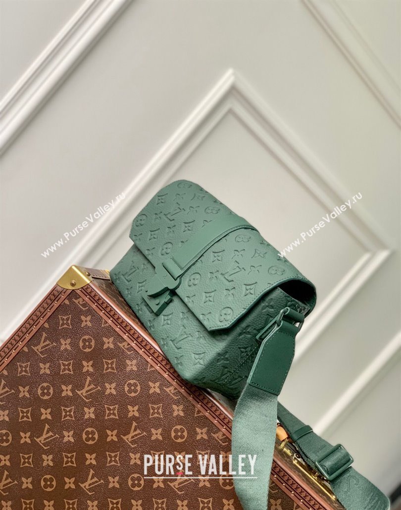 Louis Vuitton S-Cape Messenger Bag in Forest Green Taurillon Monogram Leather M24439 2024 (KI-240520034)