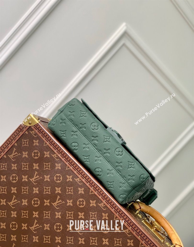 Louis Vuitton S-Cape Messenger Bag in Forest Green Taurillon Monogram Leather M24439 2024 (KI-240520034)