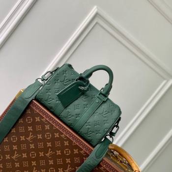 Louis Vuitton Keepall Bandouliere 25 bag in Forest Green Taurillon Monogram Leather M24432 2024 (KI-240520035)