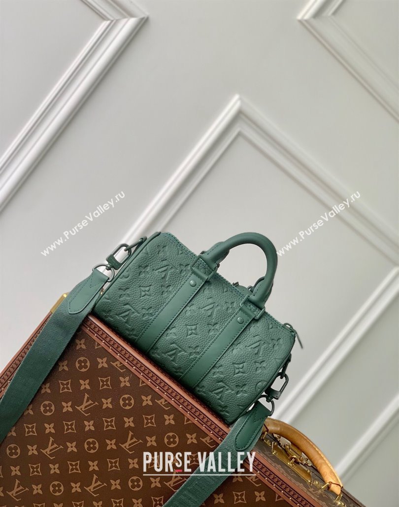 Louis Vuitton Keepall Bandouliere 25 bag in Forest Green Taurillon Monogram Leather M24432 2024 (KI-240520035)