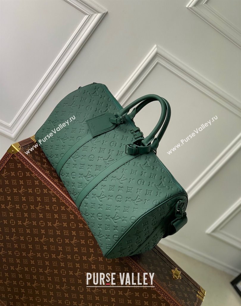 Louis Vuitton Keepall Bandouliere 50 Travel bag in Forest Green Taurillon Monogram Leather M24440 2024 (KI-240520036)