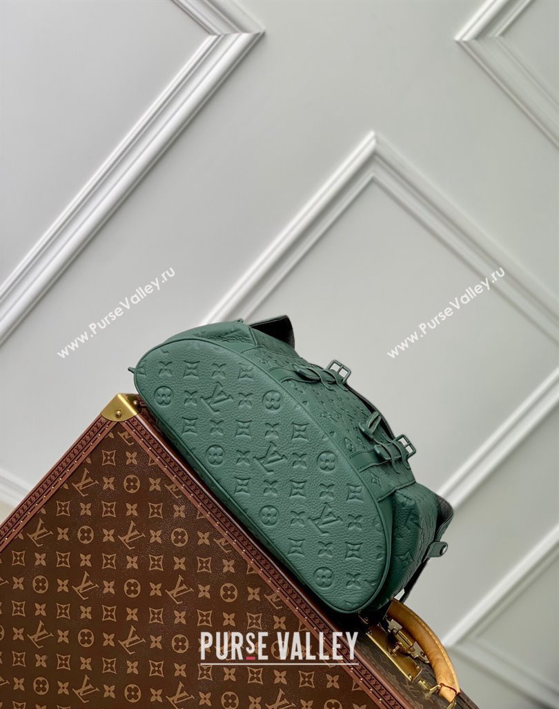 Louis Vuitton Christopher MM Backpack Bag in Forest Green Taurillon Monogram Leather M24428 2024 (KI-240520037)