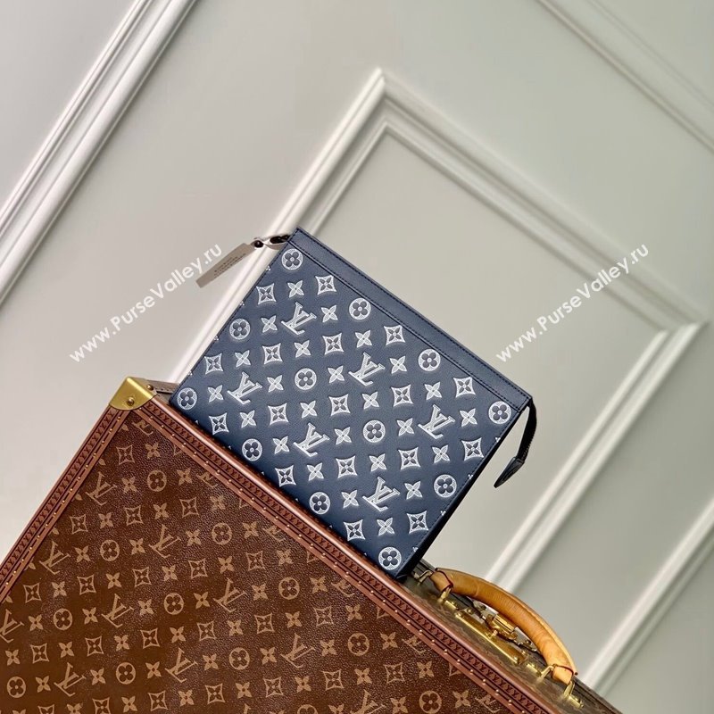 Louis Vuitton Pochette Voyage MM Pouch in Monogram Shadow Calfskin M61692 Ink Blue/White 2024 (KI-240520023)