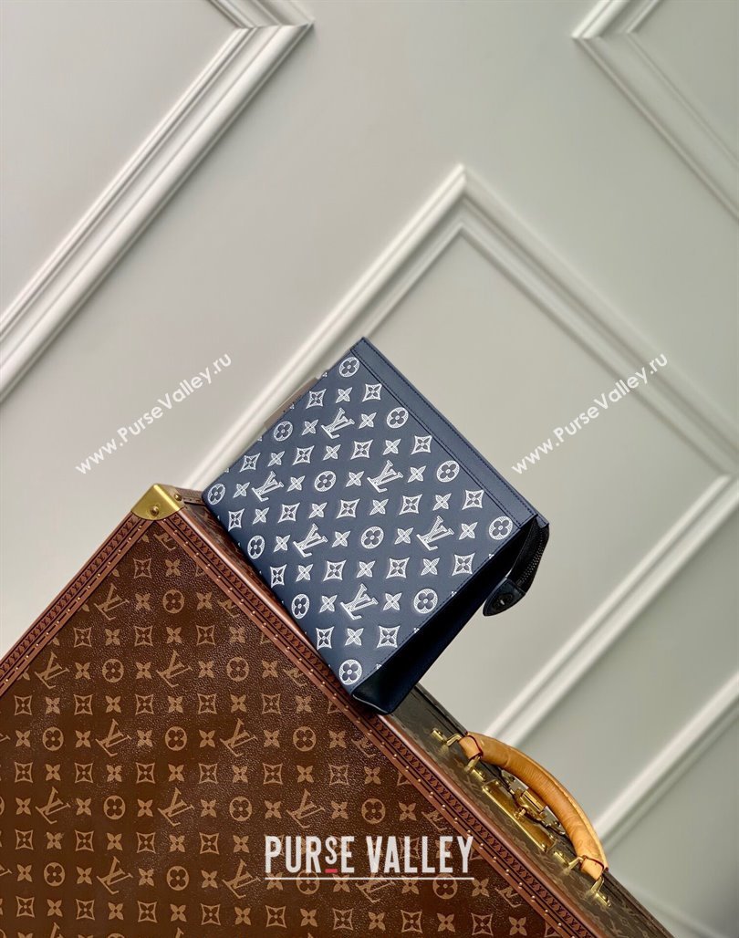 Louis Vuitton Pochette Voyage MM Pouch in Monogram Shadow Calfskin M61692 Ink Blue/White 2024 (KI-240520023)