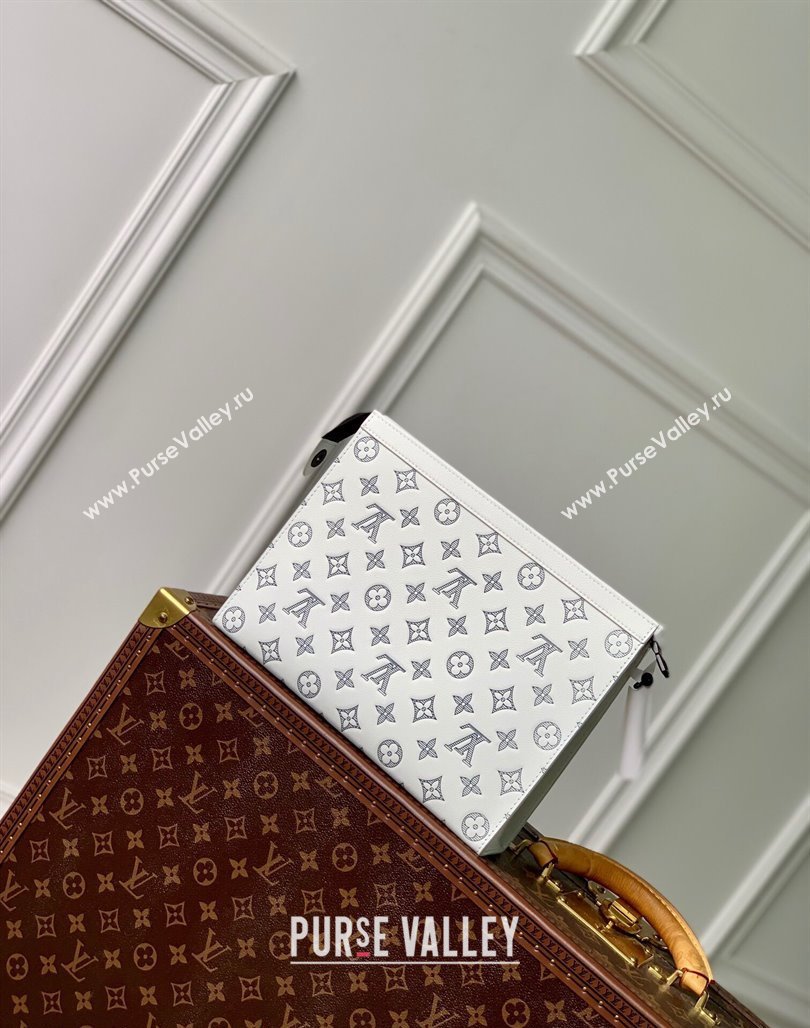 Louis Vuitton Pochette Voyage MM Pouch in Monogram Shadow Calfskin M61692 White/Navy Blue 2024 (KI-240520024)