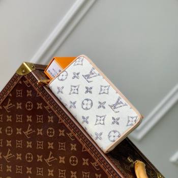 Louis Vuitton Zippy Wallet in Multicolor Beige Monogram Jacquard Fabric M83456 2024 (KI-240521040)