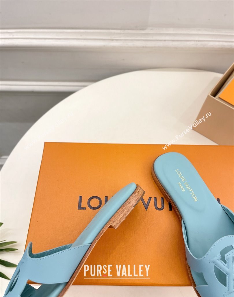 Louis Vuitton LV Isola Flat Slides Sandal in Calf Leather Light Blue 2024 0606 (MD-240606134)