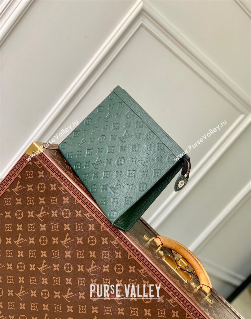 Louis Vuitton Pochette Voyage MM Pouch in Monogram Leather Green 2024 M61692 (KI-240626016)