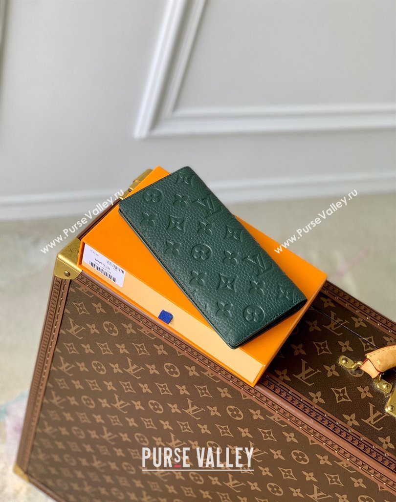 Louis Vuitton Brazza Wallet in Monogram Leather Green 2024 M69038 (KI-240626037)