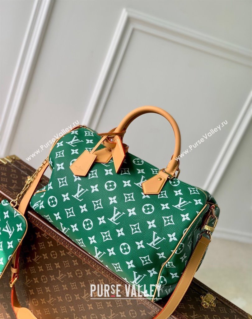 Louis Vuitton RUNWAY Speedy P9 Bandouliere 40 Bag in Soft Calfskin M24417 Green 2024 (K-24062006)