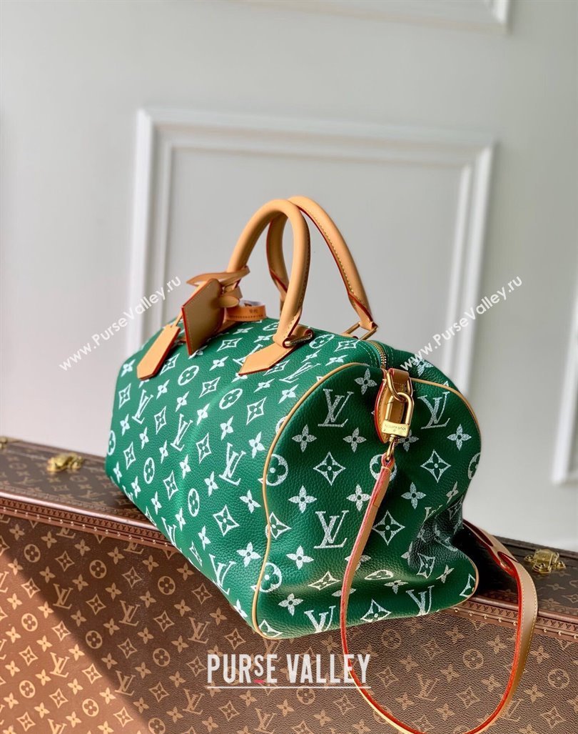 Louis Vuitton RUNWAY Speedy P9 Bandouliere 40 Bag in Soft Calfskin M24417 Green 2024 (K-24062006)