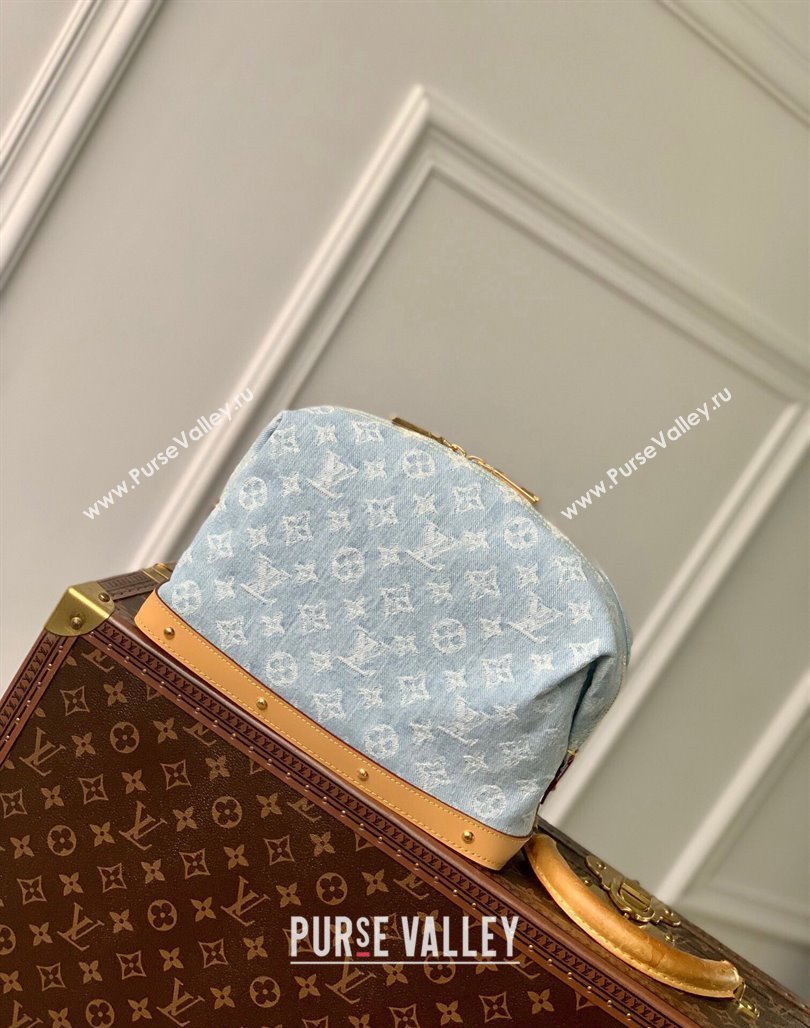 Louis Vuitton Pochette Cosmetique GM Clutch in Washed Blue Monogram Denim 100% GOTS-certified Cotton M24317 2024 (KI-240625056)