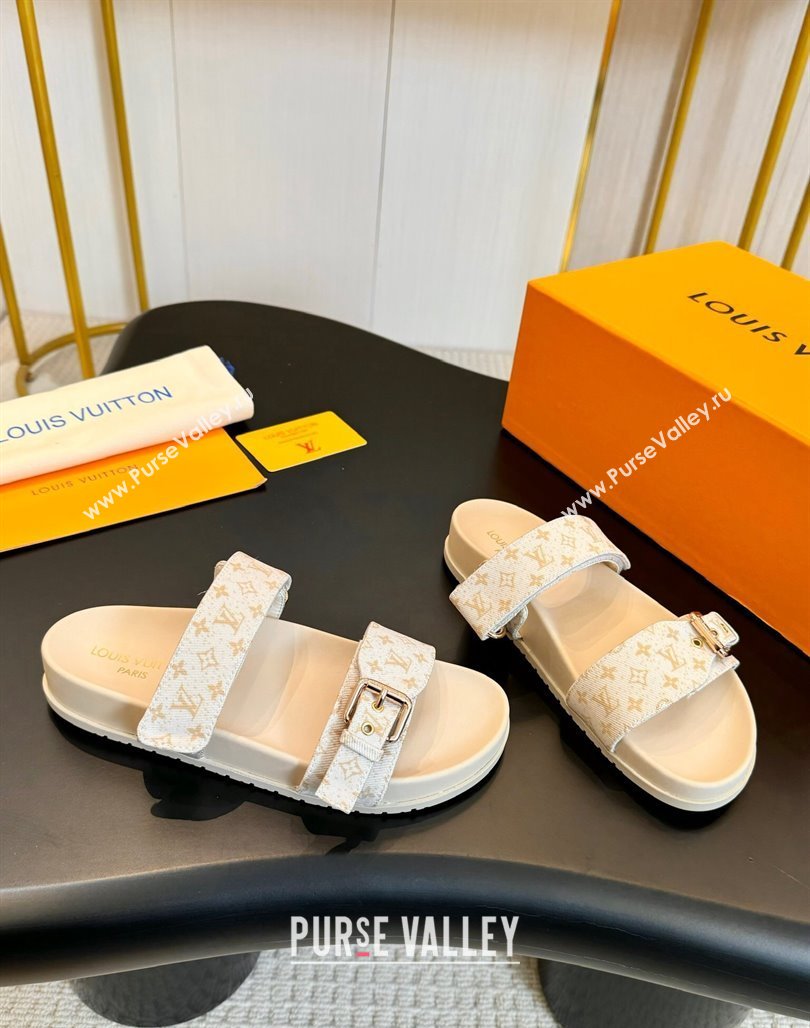 Louis Vuitton Bom Dia Flat Comfort Slides Sandals in Monogram Denim Light Beige 2024 0703 (MD-240703087)