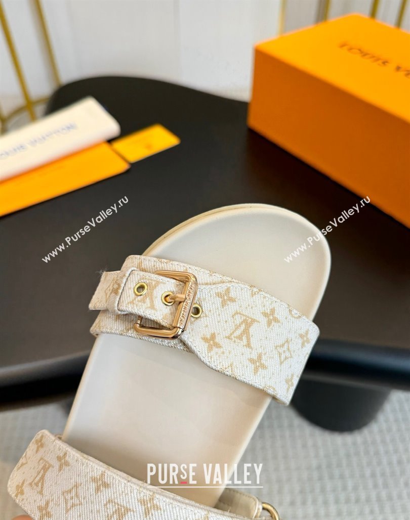 Louis Vuitton Bom Dia Flat Comfort Slides Sandals in Monogram Denim Light Beige 2024 0703 (MD-240703087)