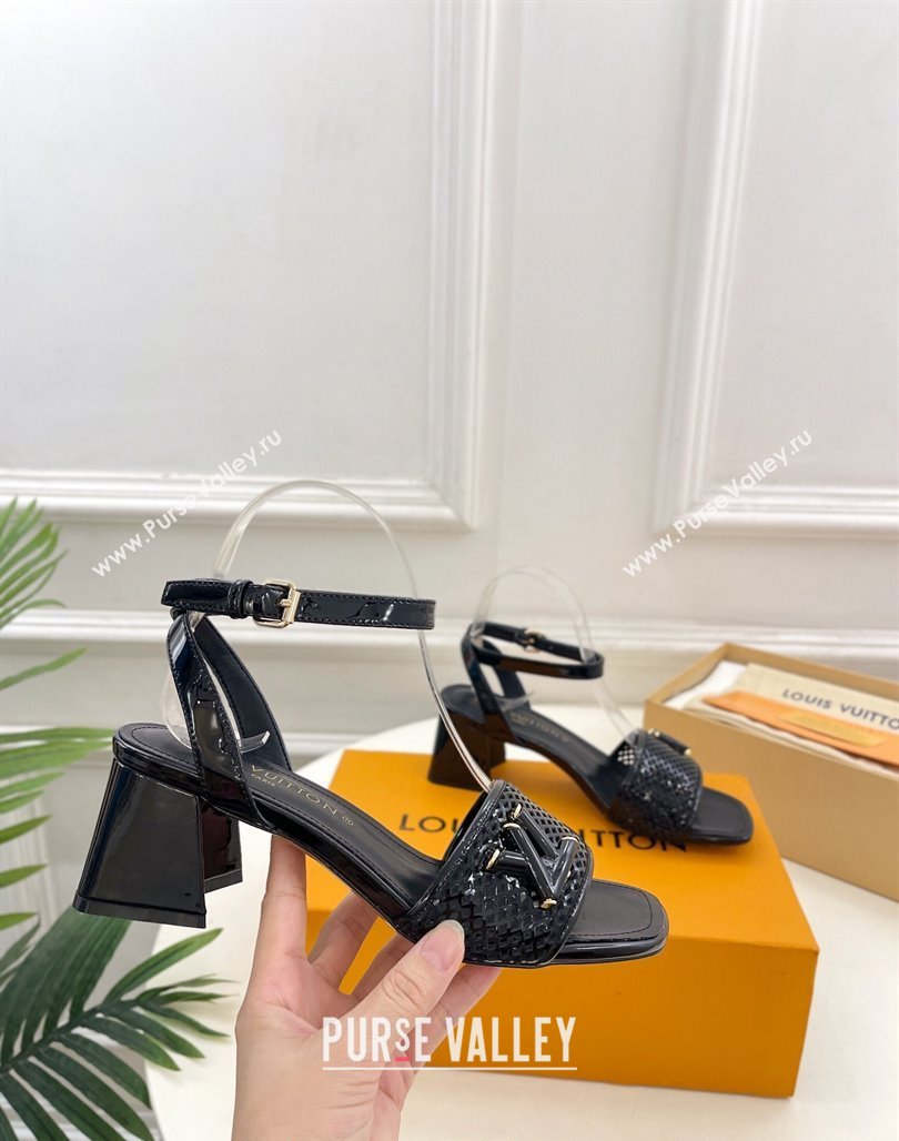 Louis Vuitton Shake Heel Sandals 5.5cm in Perforated Patent Leather Black 2024 (MD-240703096)